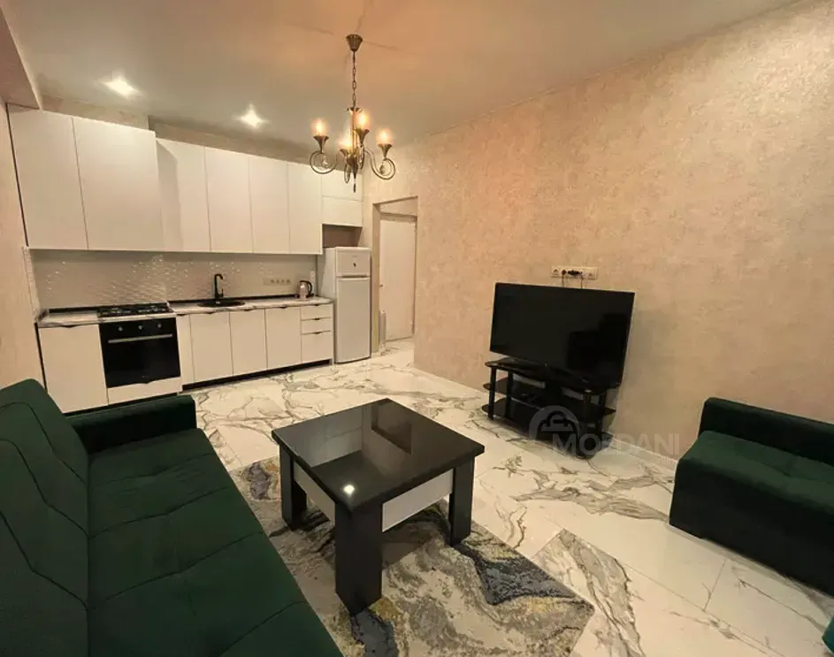 ქირავდება 3 ოთახიანი ბინა 68მ² 10/10 სართ თბილისი - photo 1