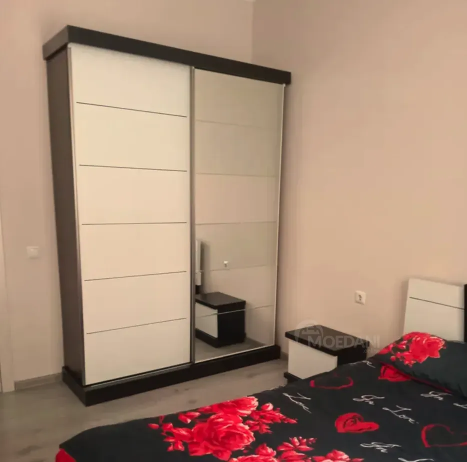 Сдам 2-комн. квартиру 60м² 3/12 эт. Тбилиси - изображение 2