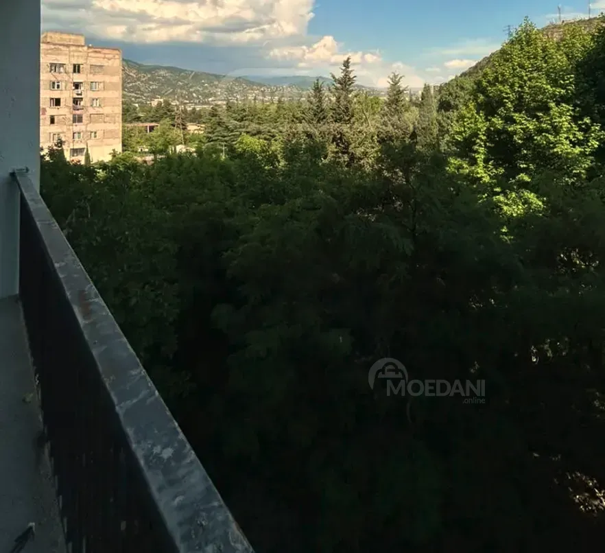 Продам 2-комн. квартиру 60м² 6/8 эт. Тбилиси - изображение 9