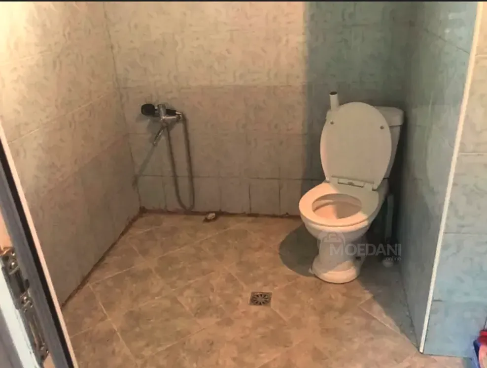 Сдам 2-комн. квартиру 54м² 2/4 эт. Тбилиси - изображение 3