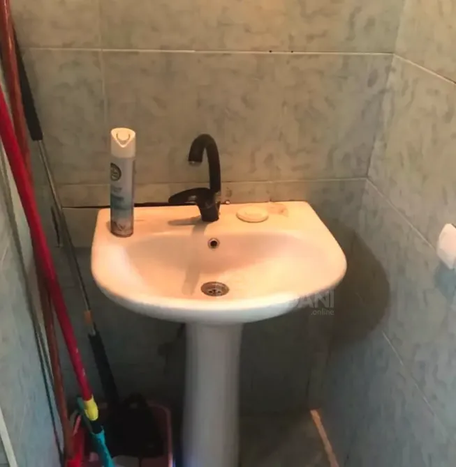 Сдам 2-комн. квартиру 54м² 2/4 эт. Тбилиси - изображение 2