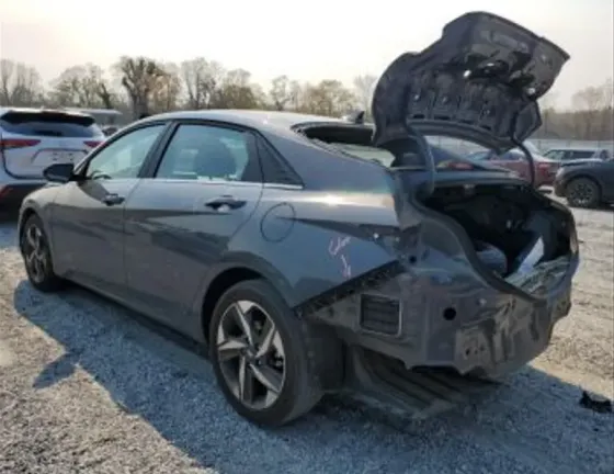 Hyundai Elantra 2023 Тбилиси