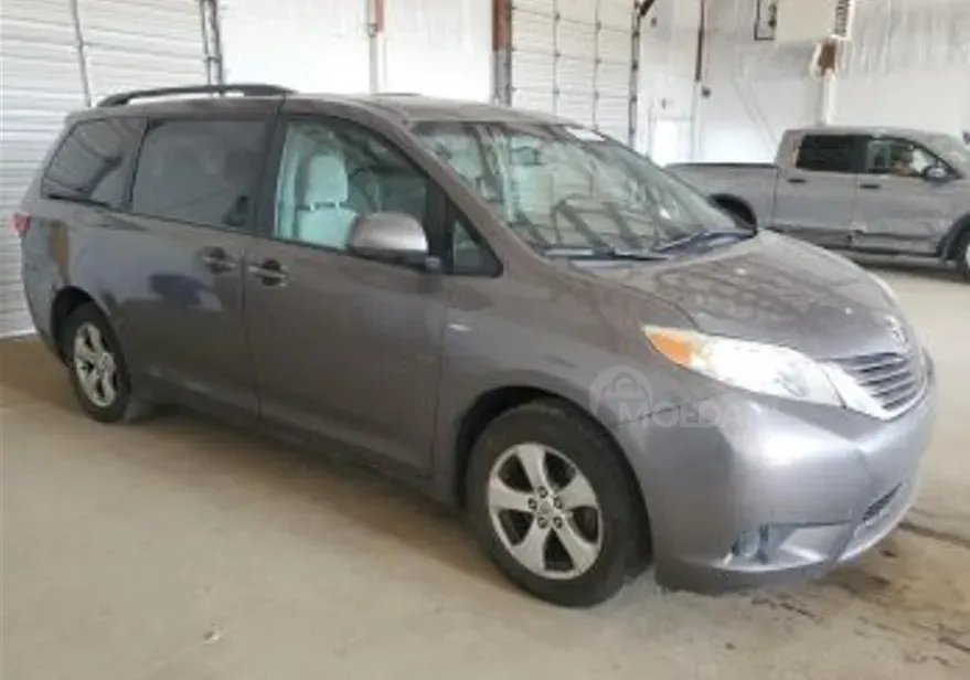Toyota Sienna 3.5L 2017 Тбилиси - изображение 4