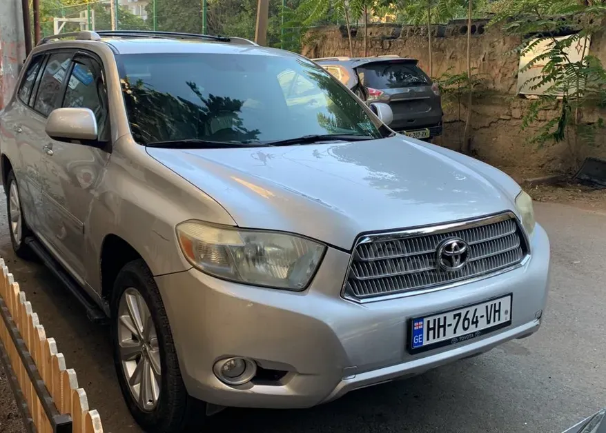 ქირავდება Toyota Highlander 2010 თბილისი - photo 1