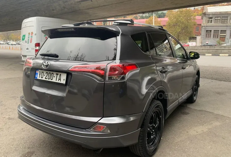 ქირავდება Toyota RAV4 2016 თბილისი - photo 4