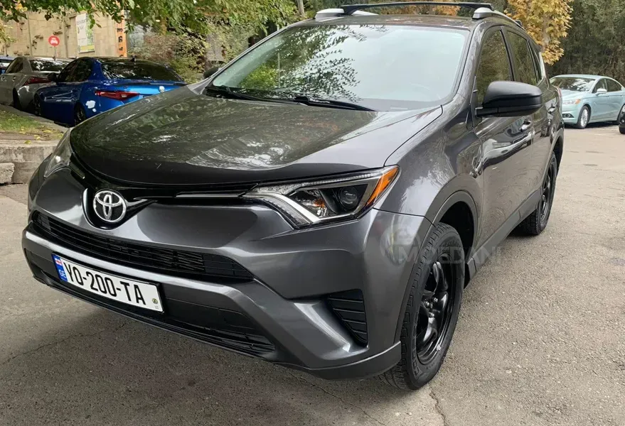 ქირავდება Toyota RAV4 2016 თბილისი - photo 1