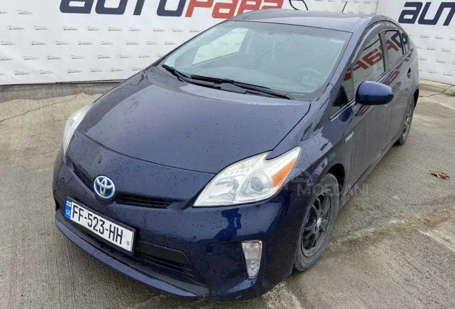 ქირავდება Toyota Prius 2012 თბილისი - photo 1