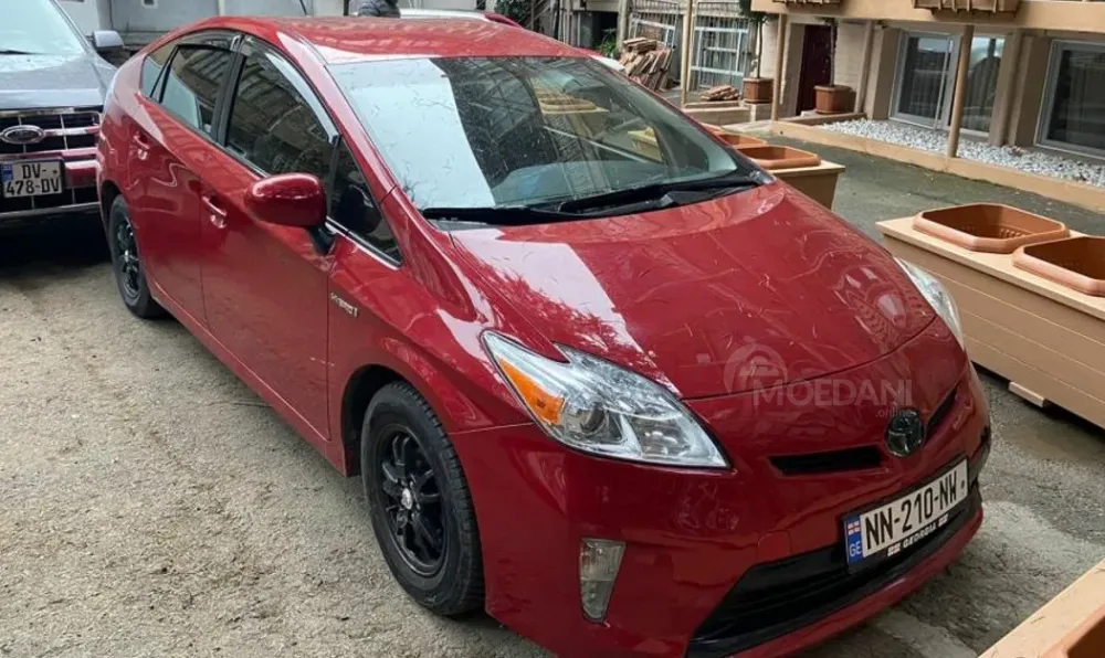 ქირავდება Toyota Prius 2012 თბილისი - photo 1