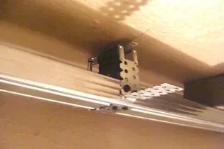 Звукоизоляционный подвес для потолков из гипсокартона Тбилиси