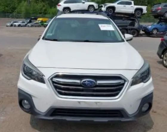 Subaru Outback 2018 Tbilisi