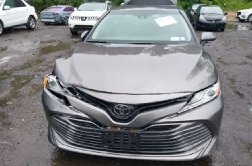 Toyota Camry 2.5L 2018 Тбилиси - изображение 1