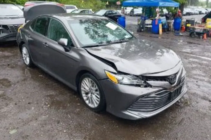 Toyota Camry 2.5L 2018 Тбилиси - изображение 2