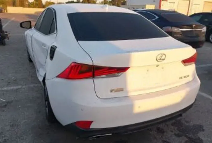 Lexus IS 2019 თბილისი - photo 3