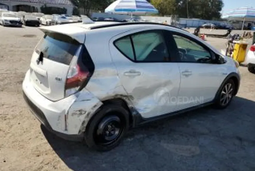 Toyota Prius 1.5L 2019 Тбилиси - изображение 6