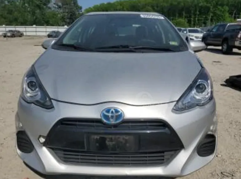 Toyota Prius C 1.5L 2016 Tbilisi - photo 1