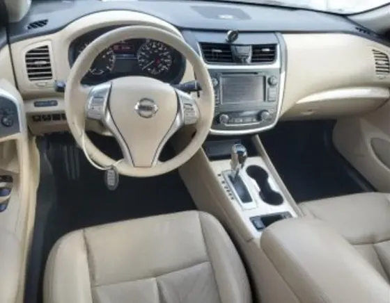 Nissan Altima 2016 Тбилиси