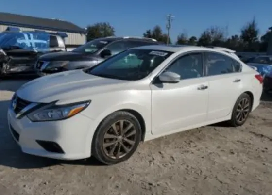 Nissan Altima 2016 Тбилиси