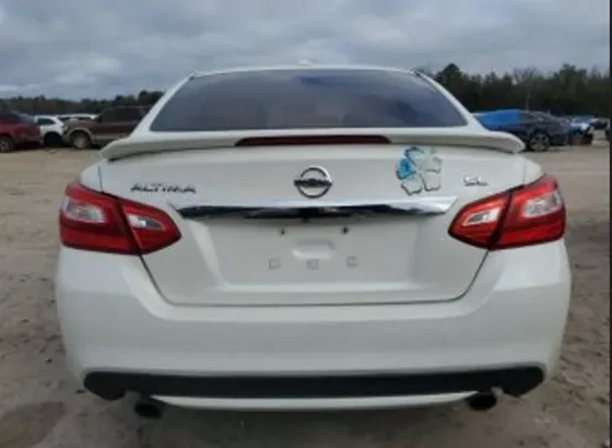 Nissan Altima 2016 Тбилиси