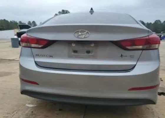 Hyundai Elantra 2017 Тбилиси