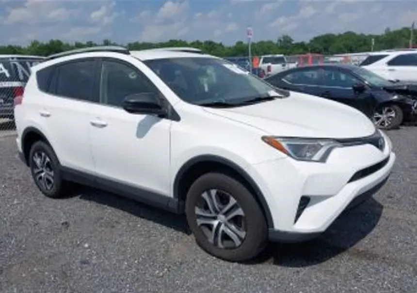 Toyota RAV4 2.5L 2016 Тбилиси - изображение 2