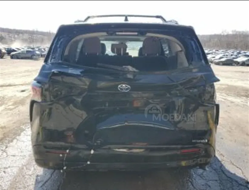 Toyota Sienna 2.5L 2024 Тбилиси - изображение 6