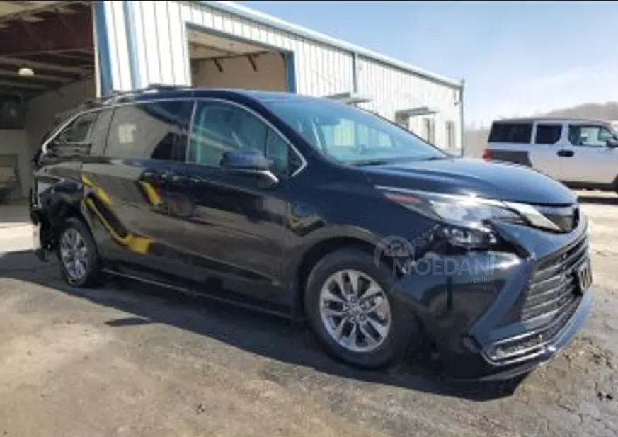 Toyota Sienna 2.5L 2024 Тбилиси - изображение 3