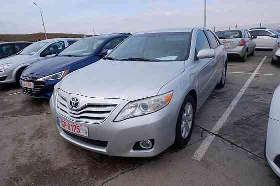 იყიდება 2011 წლიანი TOYOTA CAMRY რუსთავში თბილისი