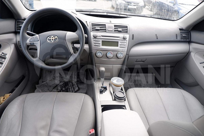 იყიდება 2011 წლიანი TOYOTA CAMRY რუსთავში თბილისი - photo 5