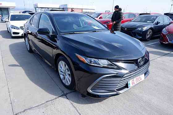 იყიდება 2021 წლიანი TOYOTA CAMRY რუსთავში თბილისი