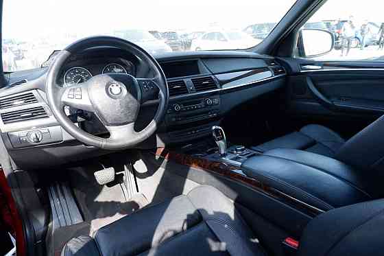 იყიდება 2011 წლიანი BMW X5 რუსთავში Тбилиси