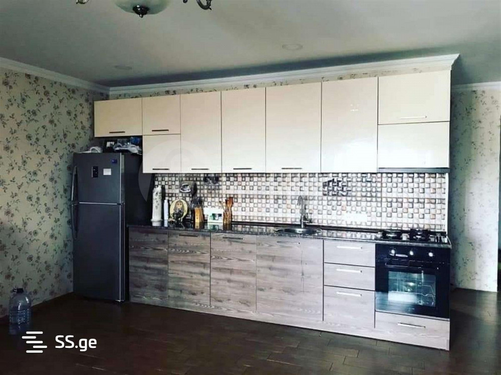 ქირავდება 3 ოთახიანი ბინა 71მ² 9/9 სართ თბილისი - photo 1