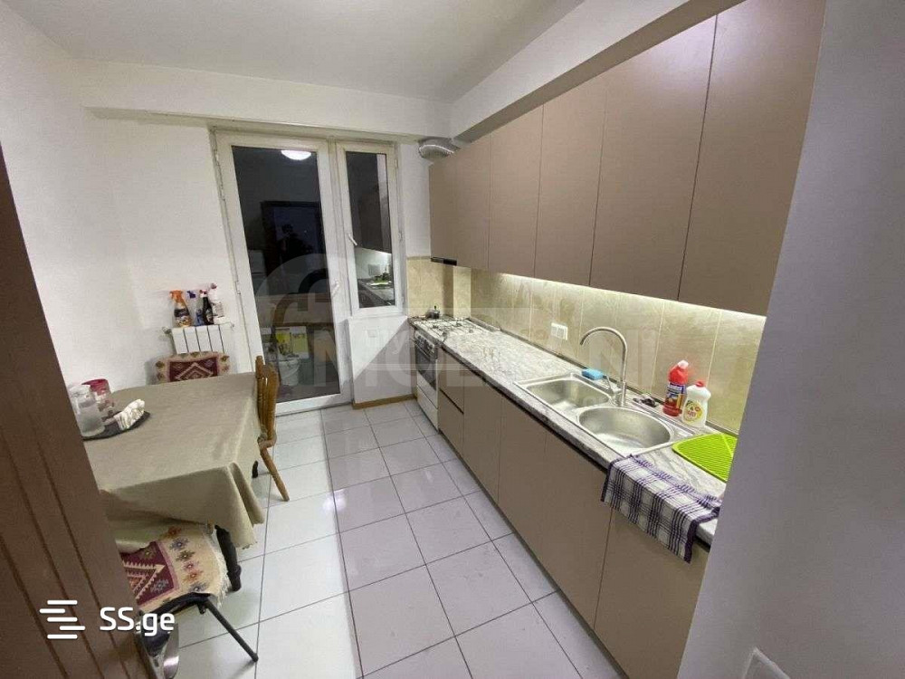 Сдам 4-комн. квартиру 86м² 5/9 эт. Тбилиси - изображение 1