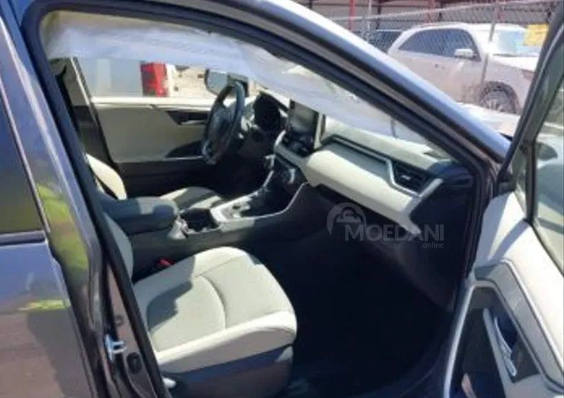 Toyota RAV4 2.5L 2019 Тбилиси - изображение 6
