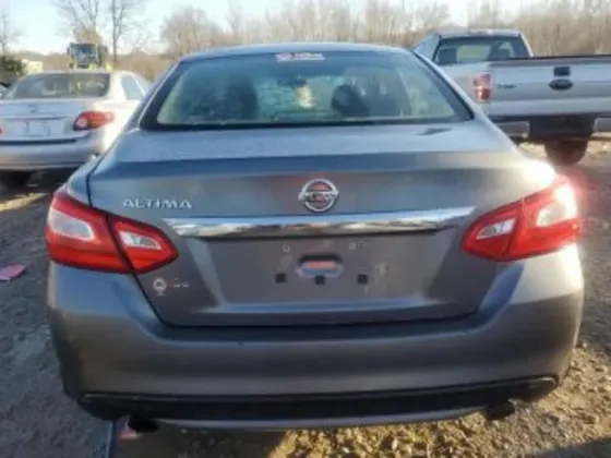 Nissan Altima 2016 Тбилиси