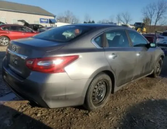 Nissan Altima 2016 Тбилиси