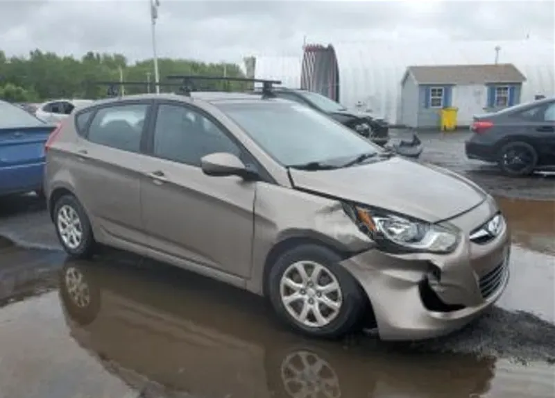 Hyundai Accent 2014 Тбилиси - изображение 4