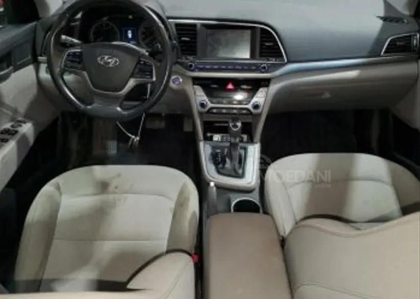 Hyundai Elantra 2018 Тбилиси - изображение 5