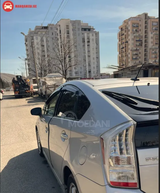 ქირავდება Toyota Prius 2010 თბილისი - photo 6