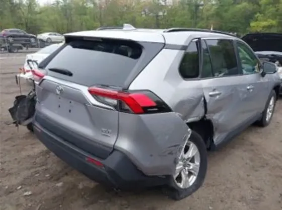 Toyota RAV4 2.5L 2021 Тбилиси