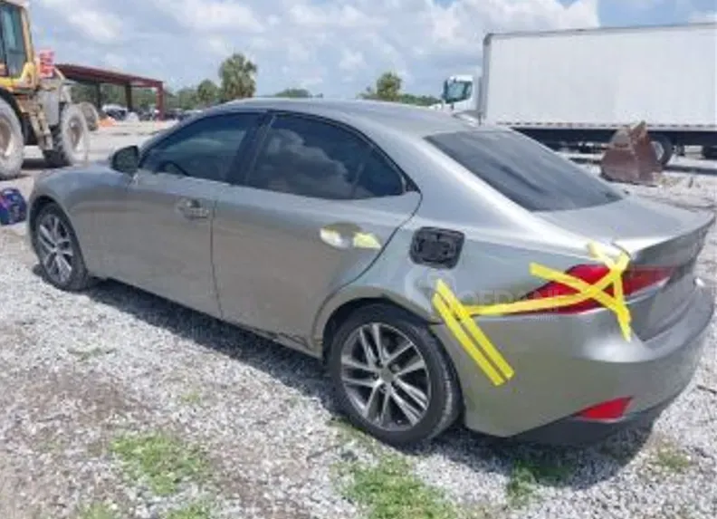 Lexus IS 2018 თბილისი - photo 6