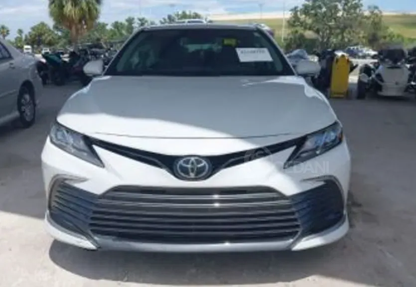 Toyota Camry 2.5L 2024 Тбилиси - изображение 1
