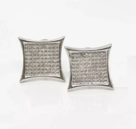 New silver earring with 1,28ctw diamonds Tbilisi