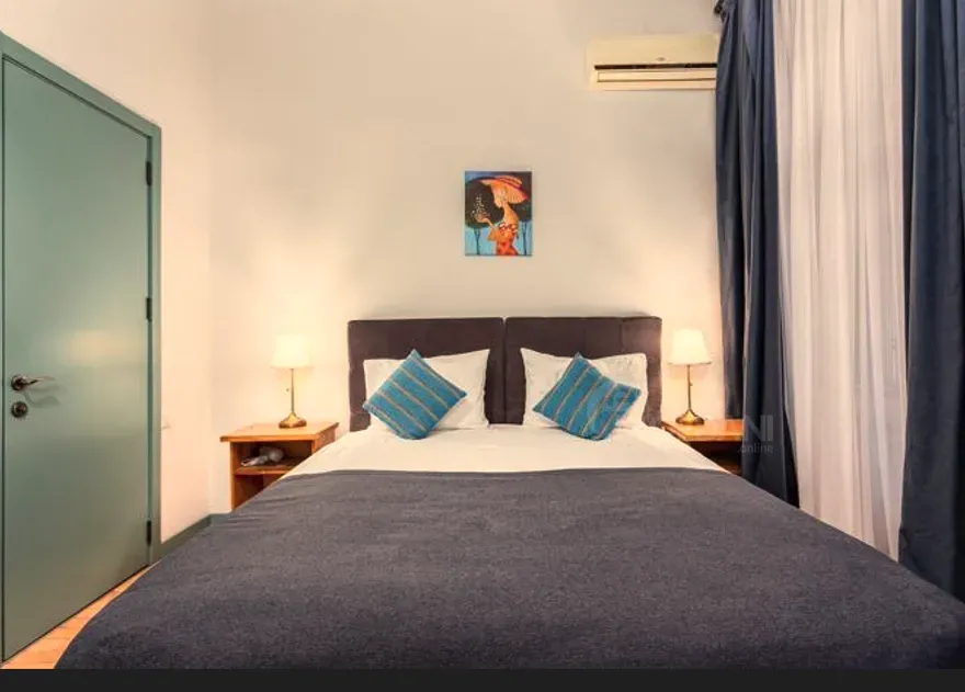 For sale 6-room apartment 215m² 1/1 floor Tbilisi - photo 9