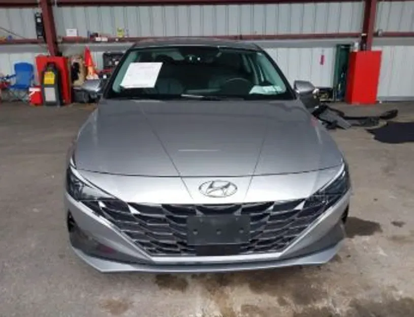 Hyundai Elantra 2022 Тбилиси - изображение 1