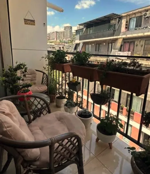 Продам 3-комн. квартиру 70м² 9/9 эт. Тбилиси - изображение 1