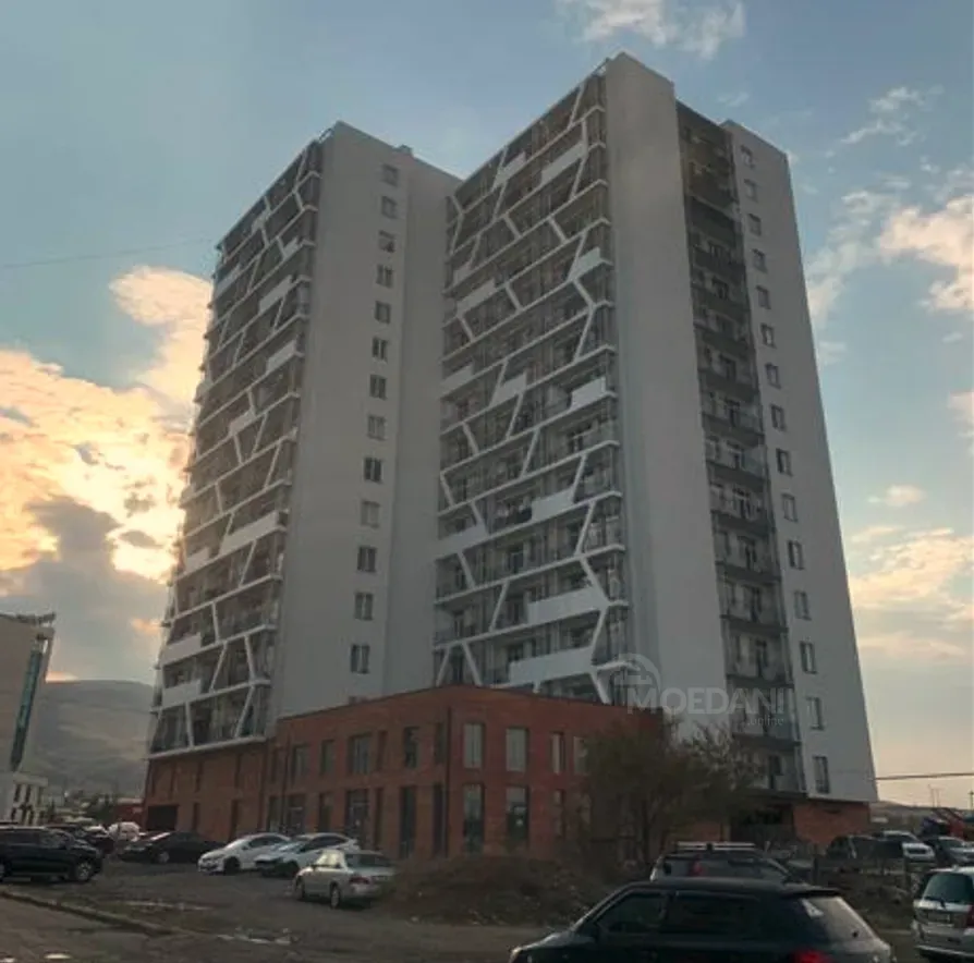 Apartments For Sale three-room 65м² 13/15 floor Rustavi - photo 1