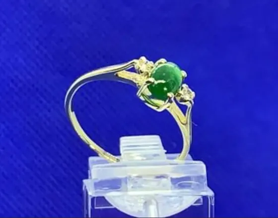 Wedding ring with jadeite and diamonds Tbilisi