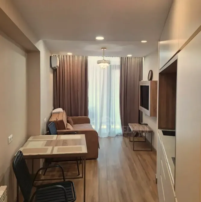 Apartments For Rent two-room 40м² 10/15 floor Batumi - photo 1