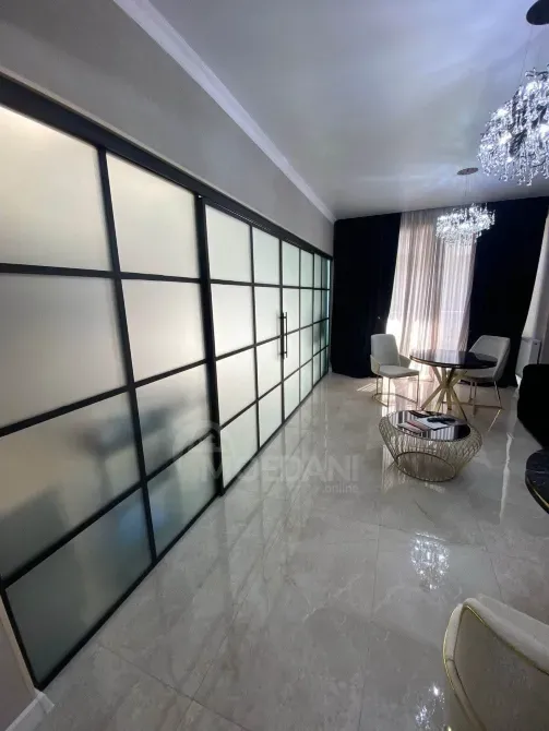 Ultra-modern commercial space for sale in Tbilisi Tbilisi - photo 5