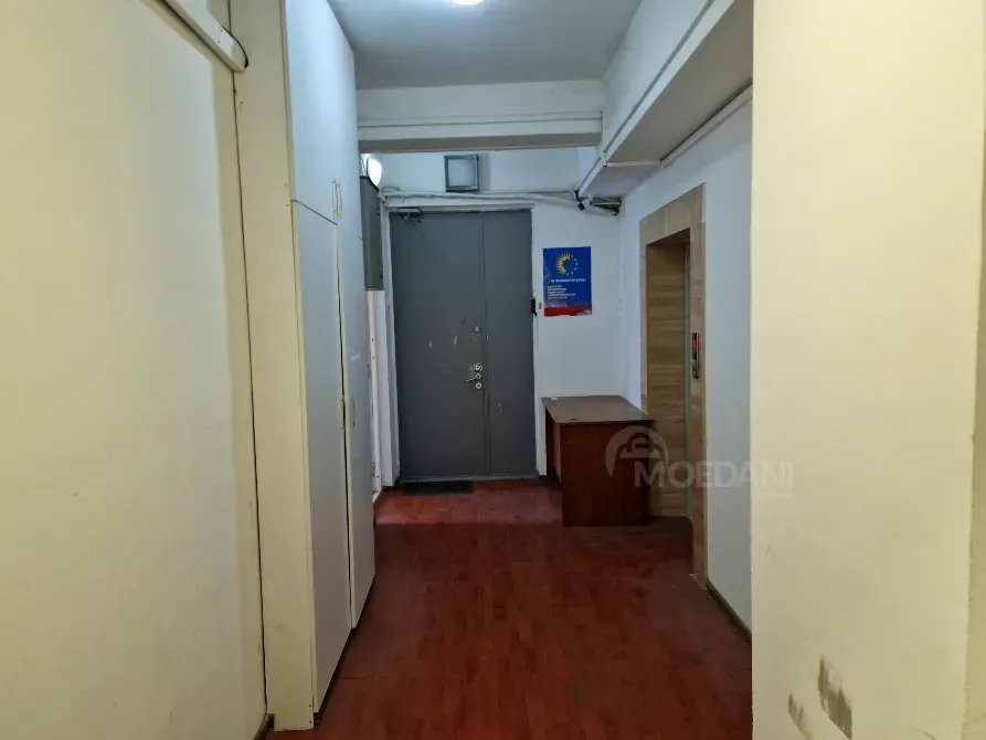 ქირავდება კომერციული საოფისე ფართი ვაკეში თბილისი - photo 18